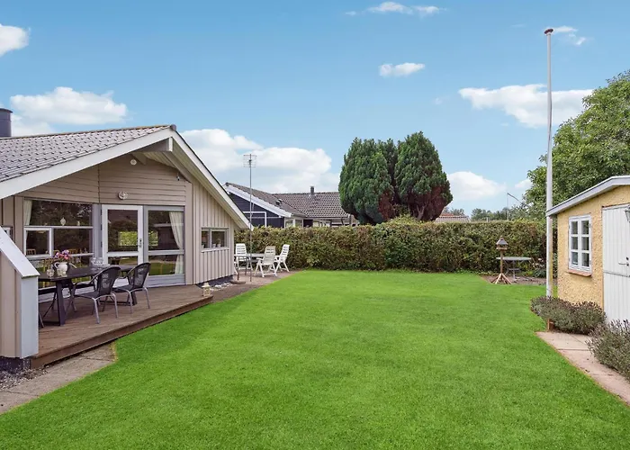 Vakantiehuis 2 Bedroom Lovely In Otterup